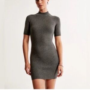 Abercrombie and Fitch Gray knit mock neck sweater dress XS